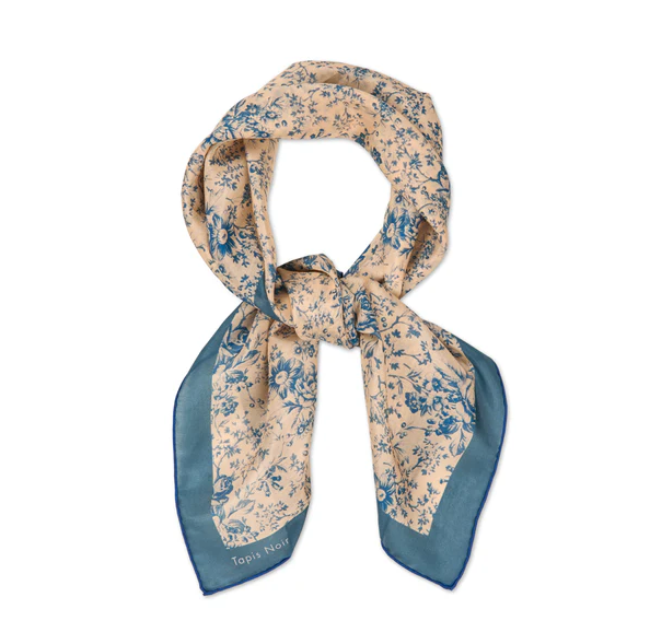 Skjerf - Light Blue Flower Toile Scarf