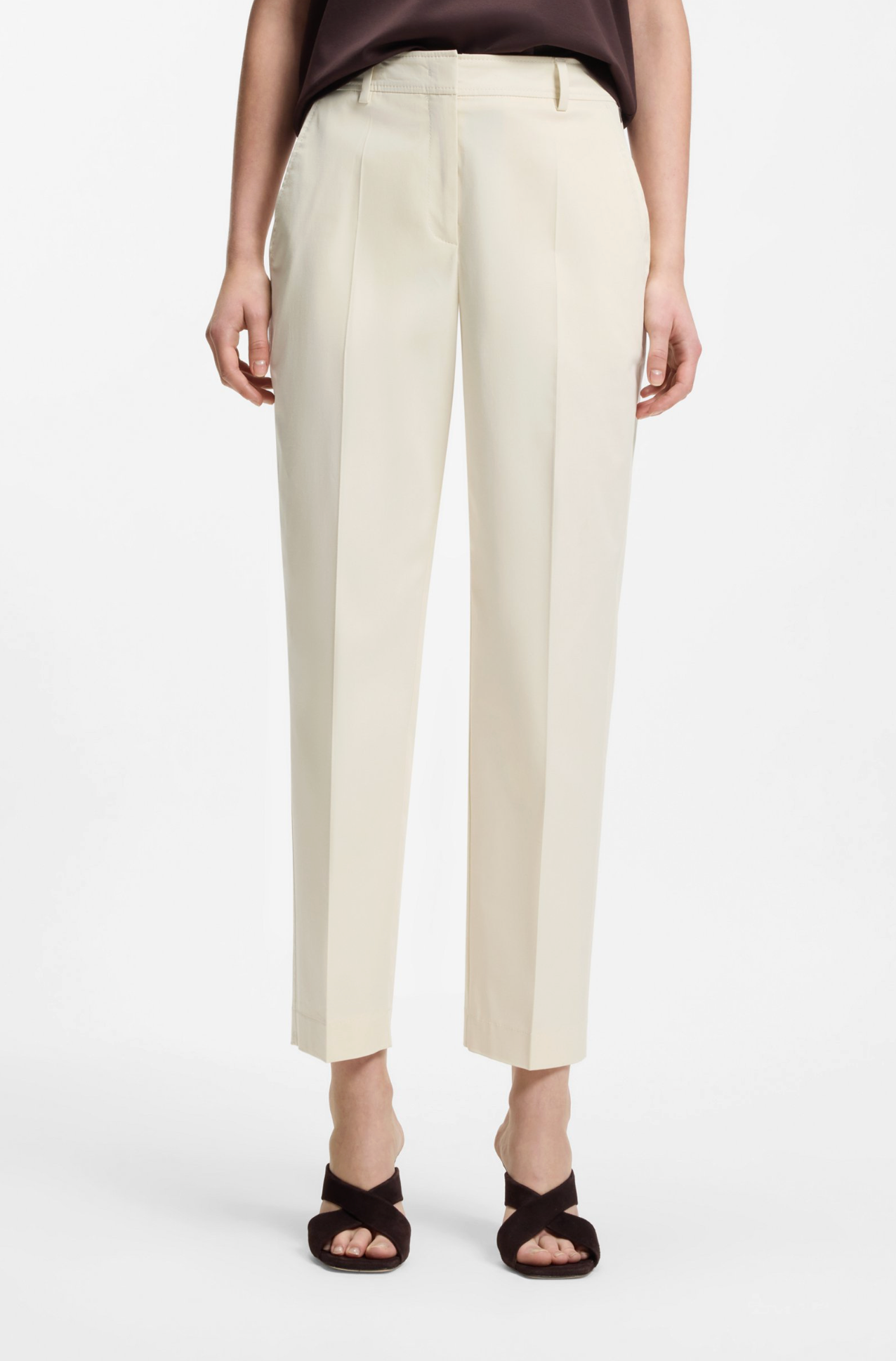 Bukse - Tapered-fit cropped trousers in stretch cotton