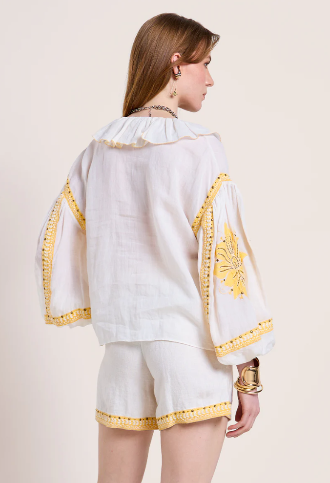 Shorts - Love The Moment Shorts Vanilla With Warm Sun