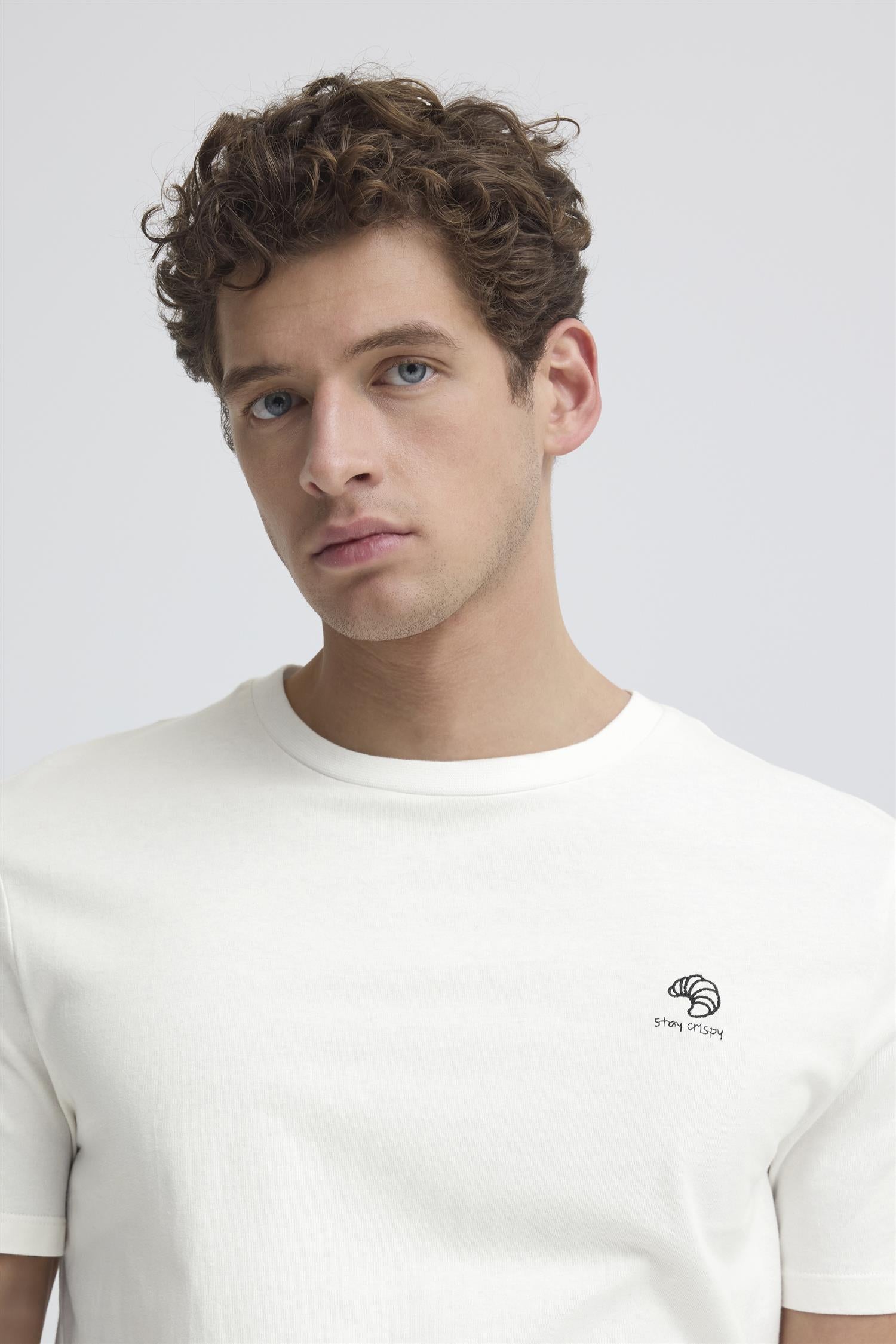 T skjorte - CF Elian Tee w/ Chect Emb