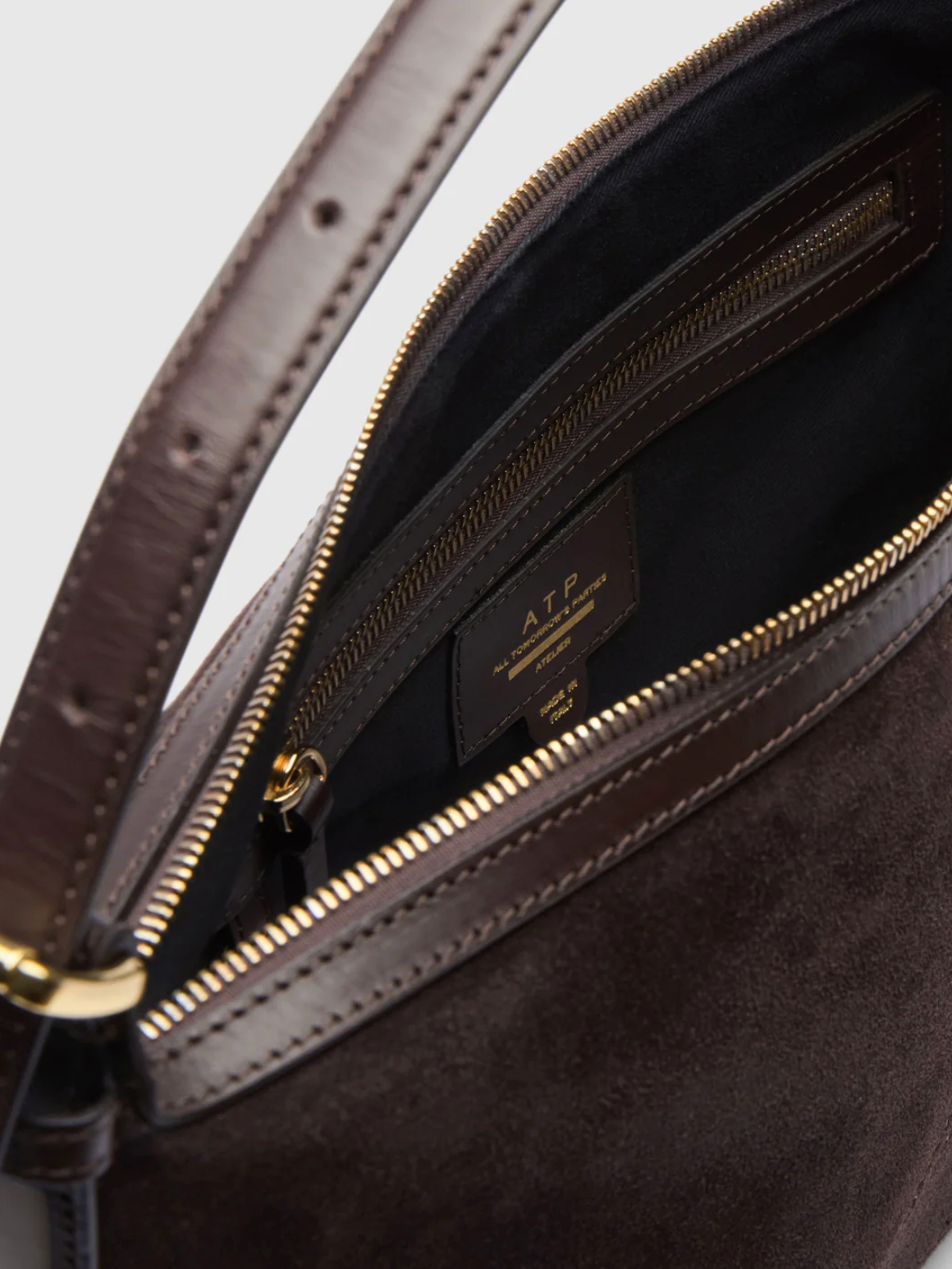 Veske - Castellare Suede Walnut
