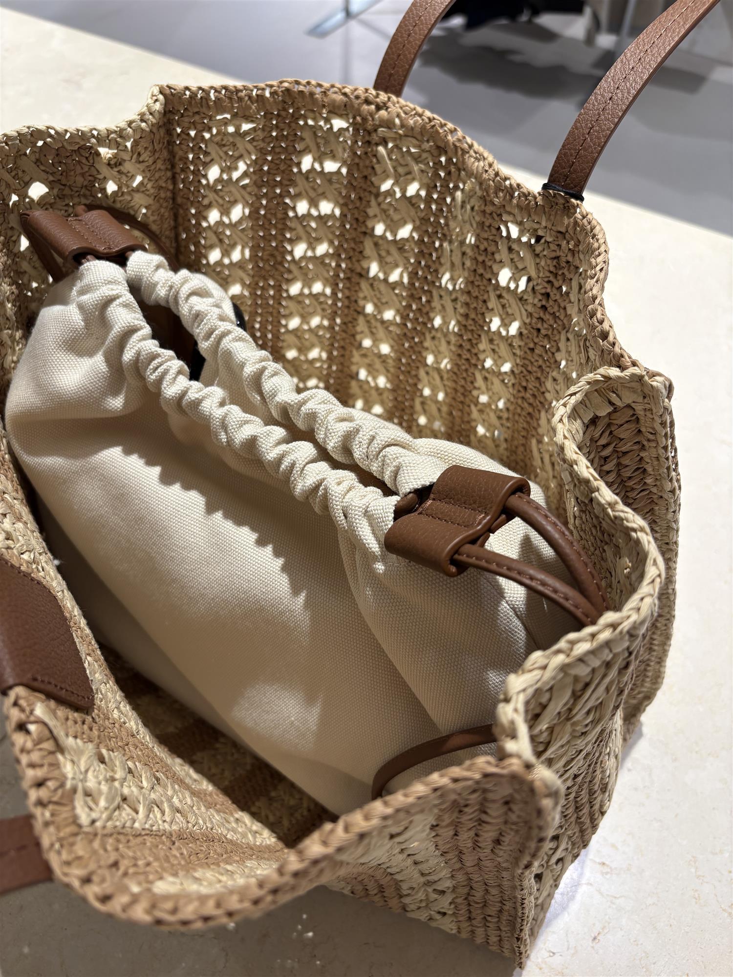 Veske - Beyond Tote Bag Open White