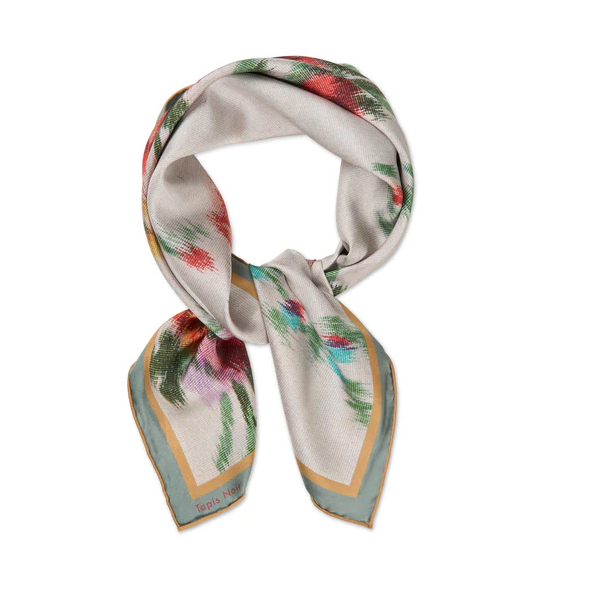Skjerf - Small Classical White Flower Scarf
