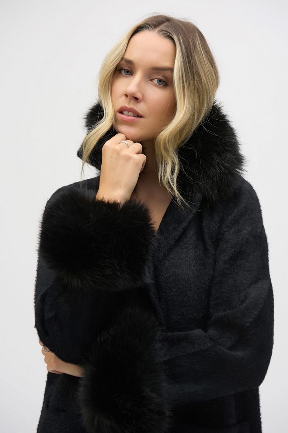 Kåpe - Faux Fur Straight Coat Black