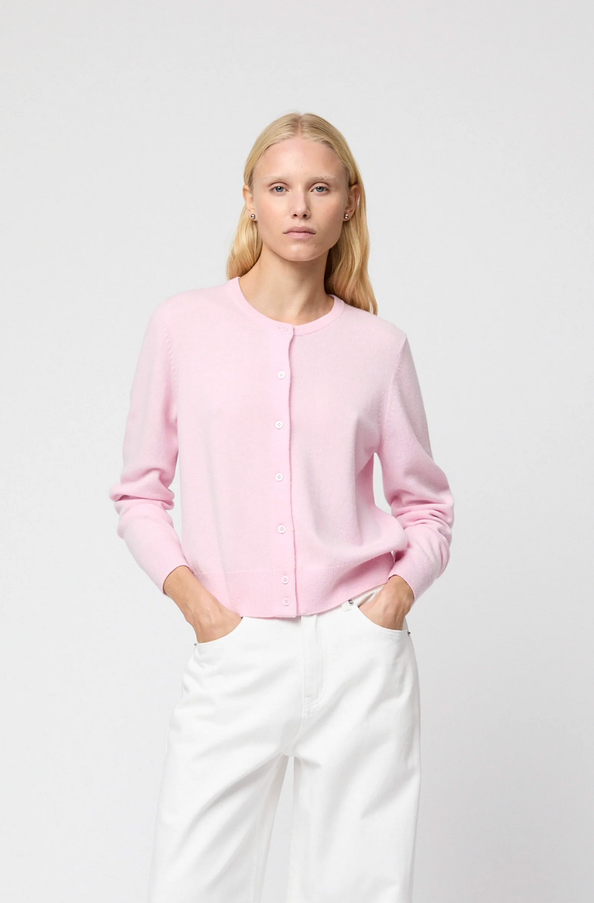 Cardigan - Classic Wool Cardigan Ballet Pink