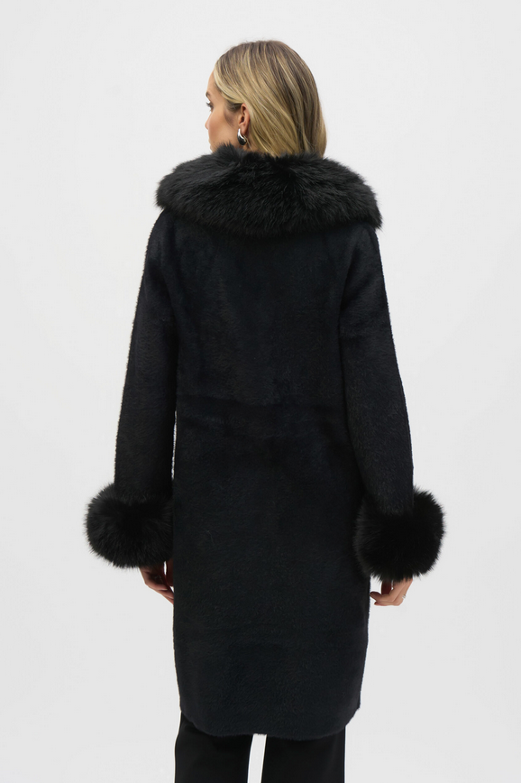 Kåpe - Faux Fur Straight Coat Black