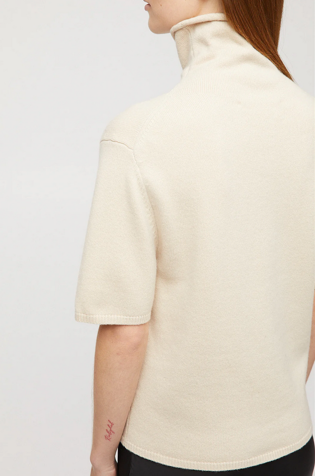 Genser - Margot Turtleneck Tee Buttermilk