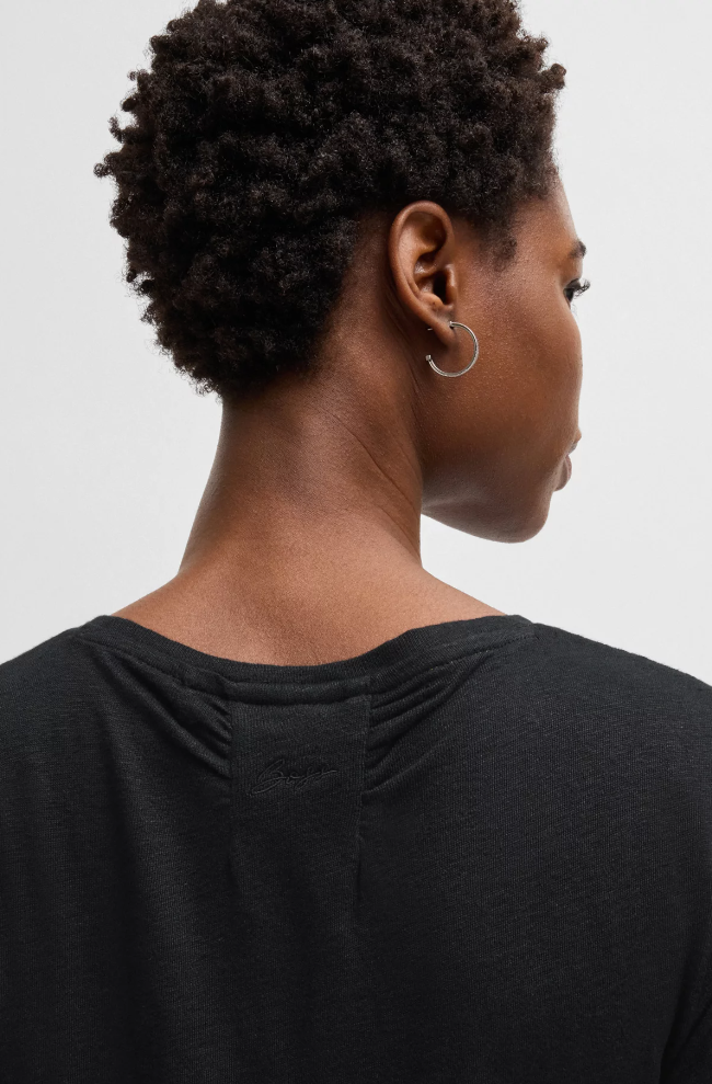 T-skjorte - Scoop neck Linen T shirt Open Beige