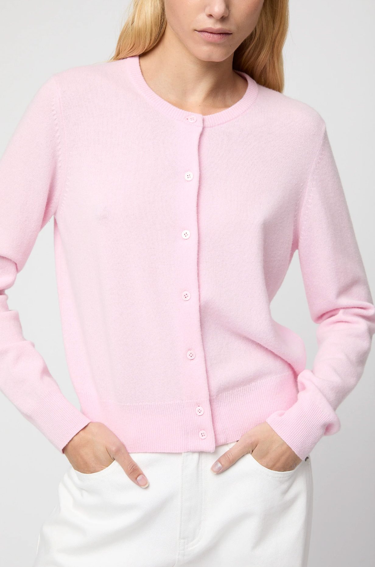 Cardigan - Classic Wool Cardigan Ballet Pink