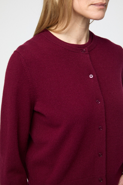 Cardigan - Classic Wool Cardigan Burgundy