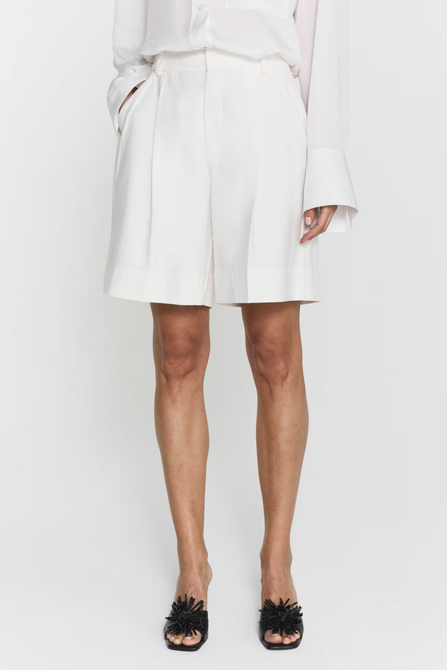 Shorts - Ayla Shorts Ivory