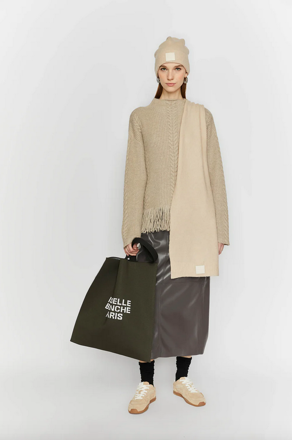 Genser - Sweater with Fringe Details