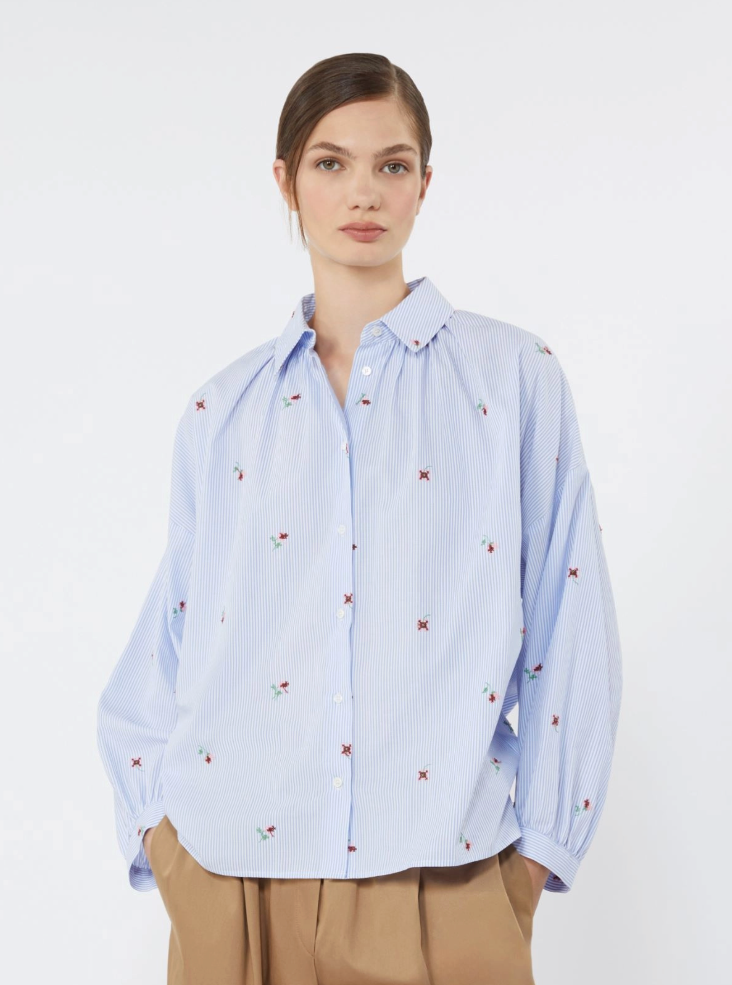 Skjorte - Butterfly Poplin Shirt with Embroidery Light Blue