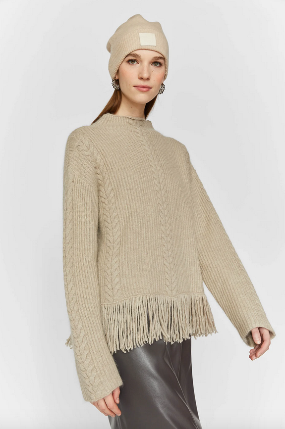 Genser - Sweater with Fringe Details