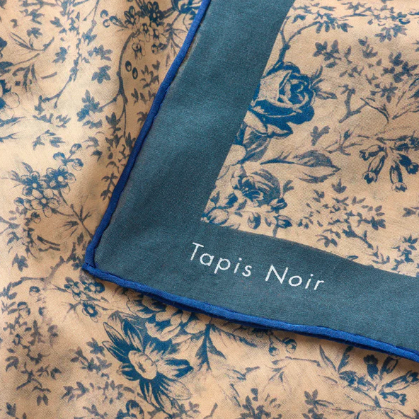 Skjerf - Light Blue Flower Toile Scarf