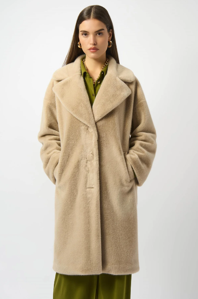 Kåpe - Faux Fur Straight Coat Almond