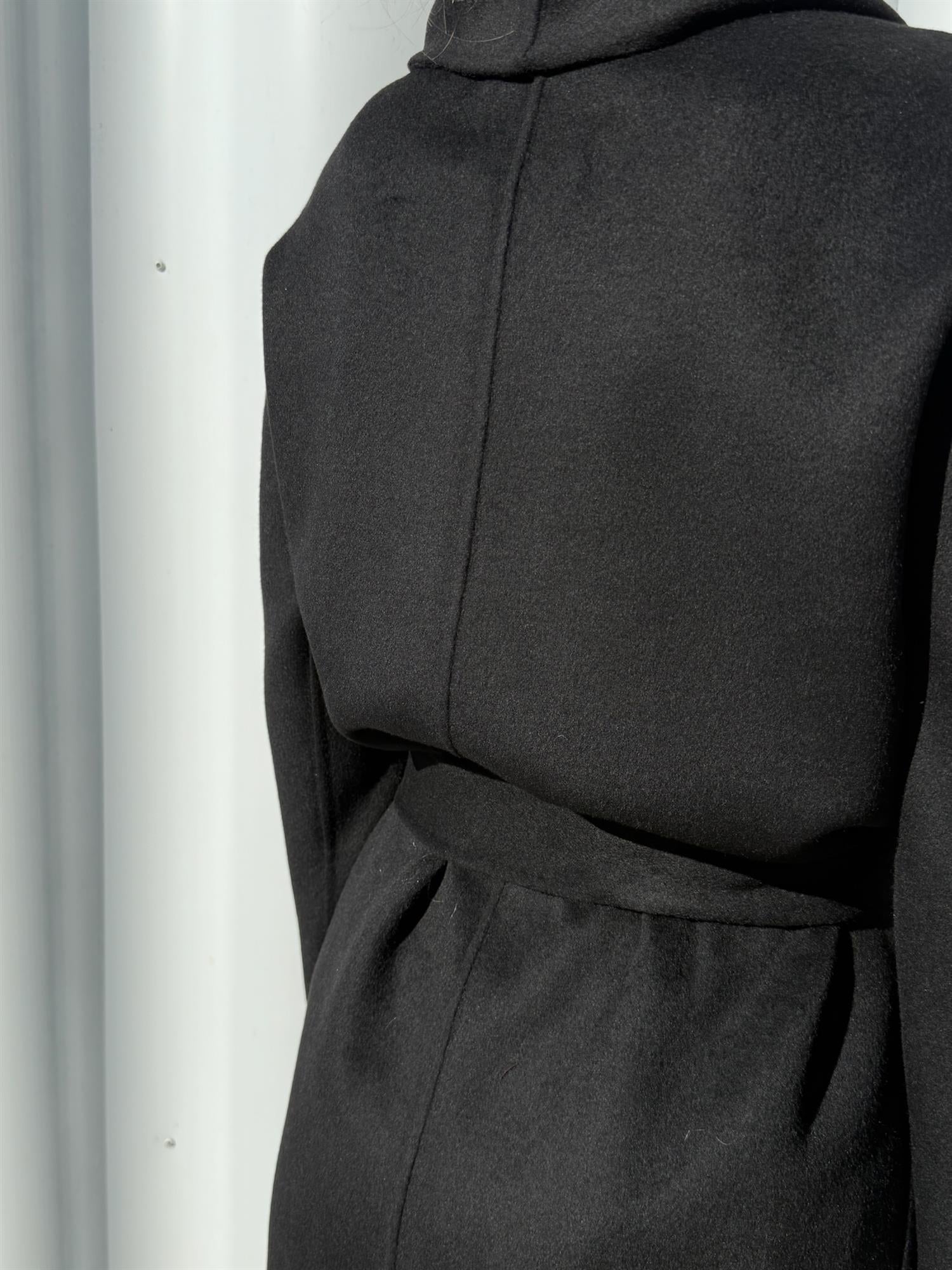 Kåpe - Cappotto Coat Black