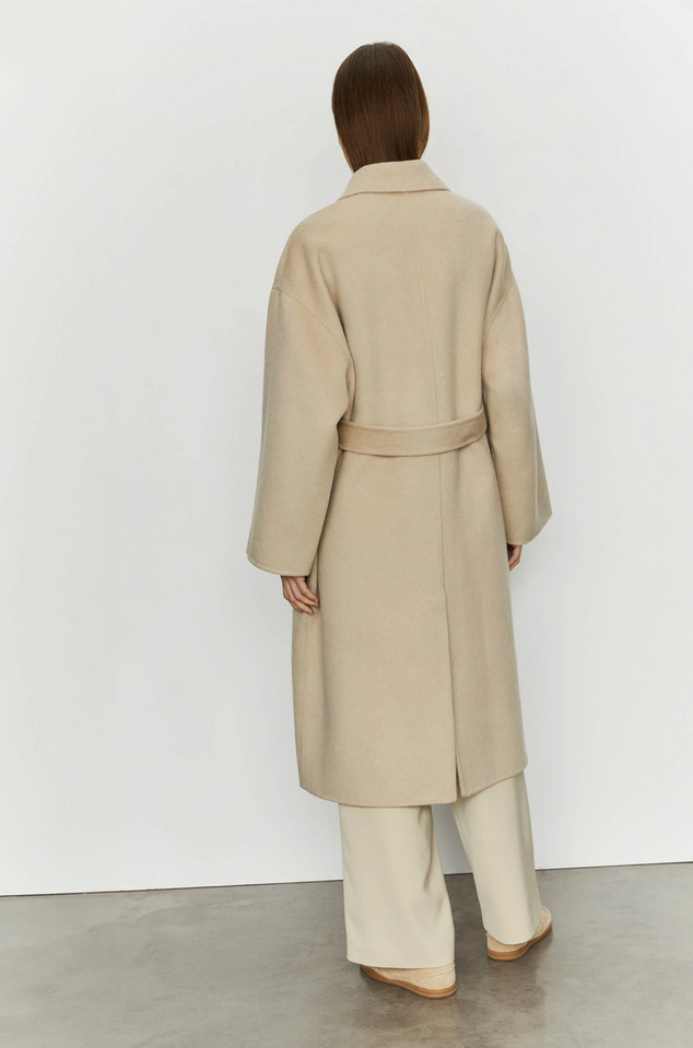 Kåpe - Coat In Double Wool Fabric With Fringes Almoust Mauve
