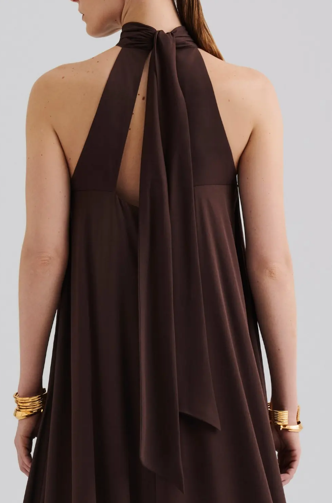 Kjole - Sabrina Halterneck Ruffled Midi Dress