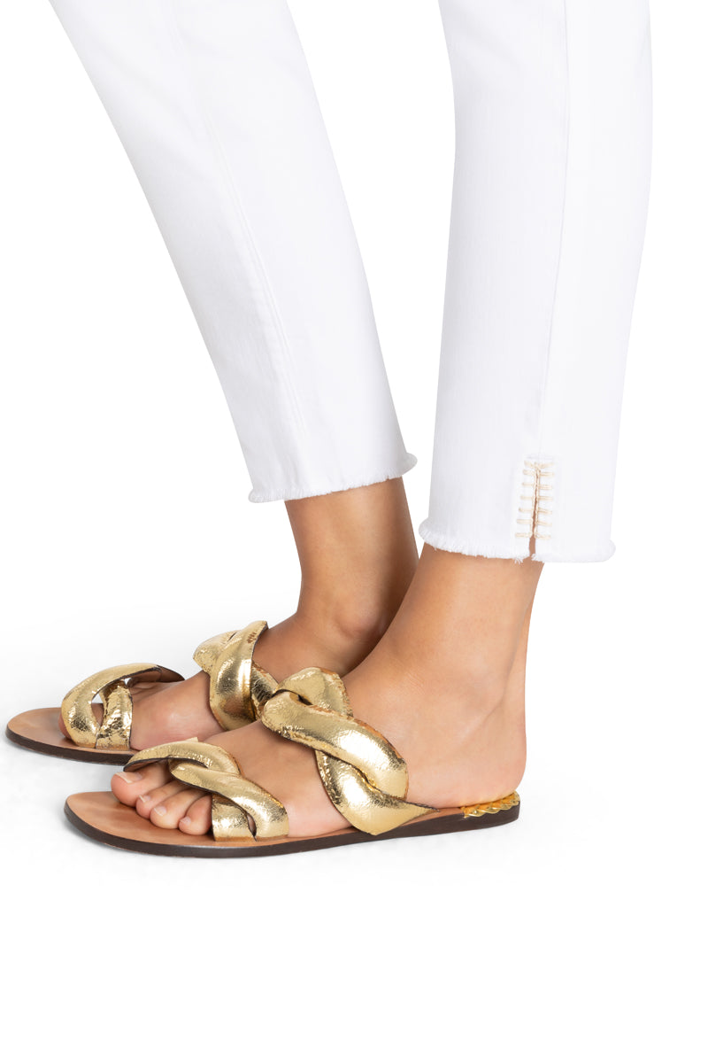 Jeans- Piper Short Sofwashed Fringed White Denim