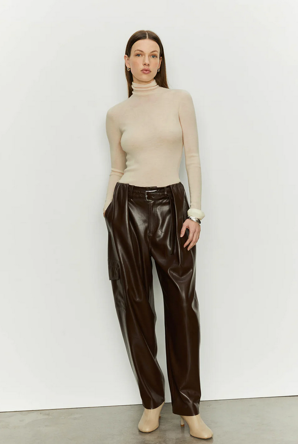 Genser - Turtleneck Sweater Shortbread
