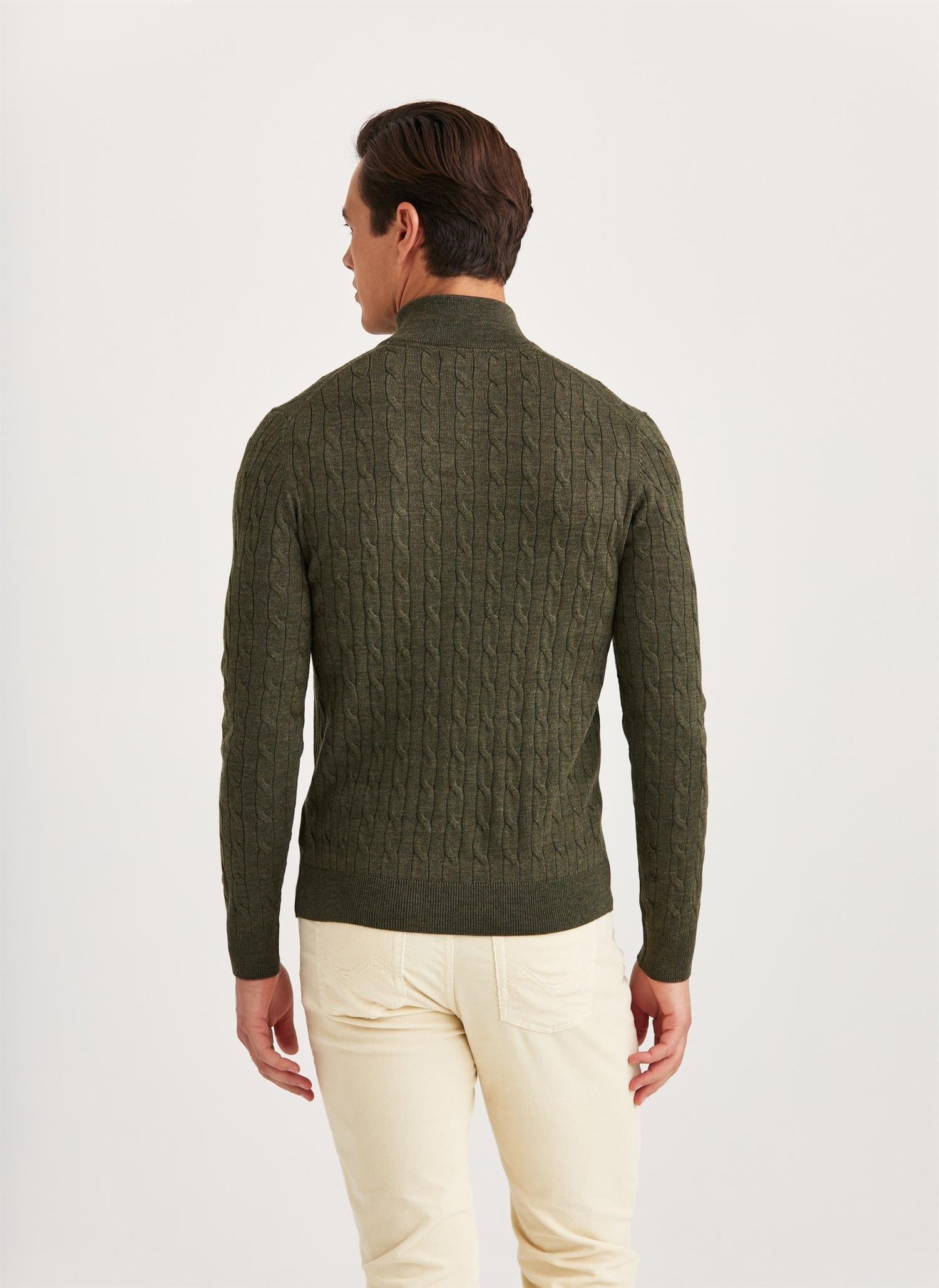 Genser - Merino Cable John Zip Olive