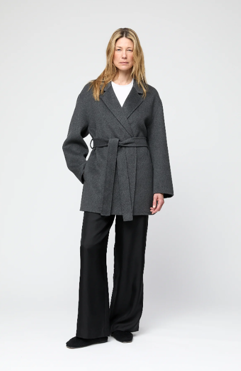 Kåpe - Double Wrap Jacket Charcoal