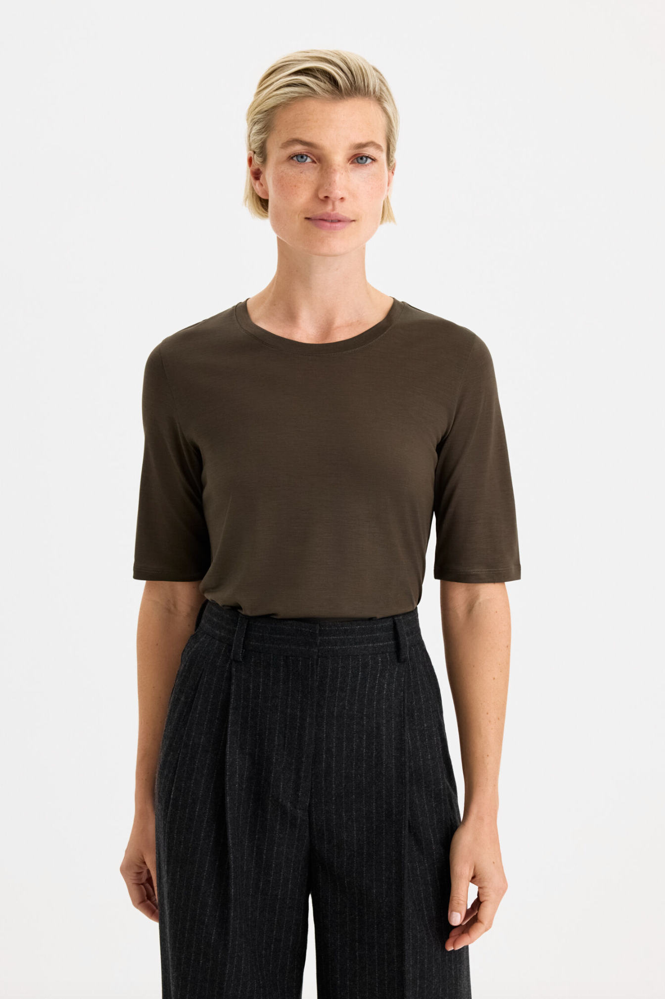 T Skjorte - Elena Tee Ebony Brown