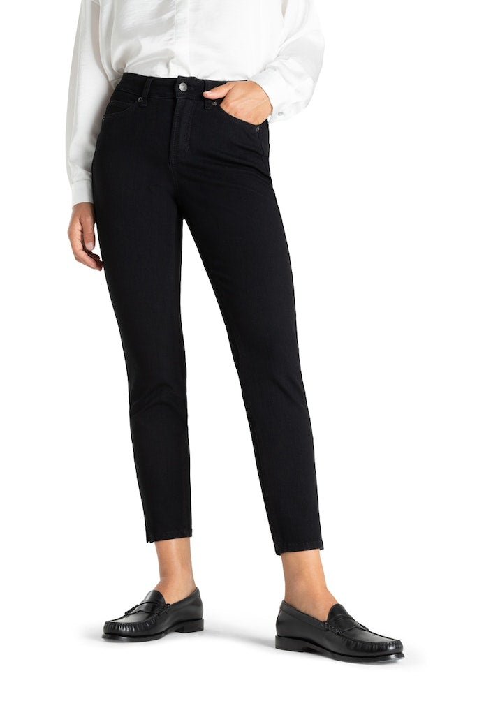 Jeans - Piper Short Basic Rinsed Wash Black