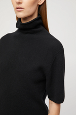 Genser - Margot Turtleneck Tee Jet Black