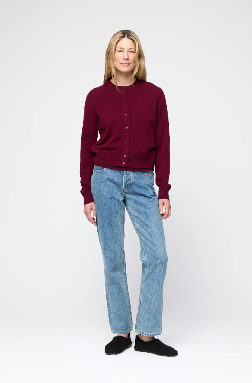 Cardigan - Classic Wool Cardigan Burgundy