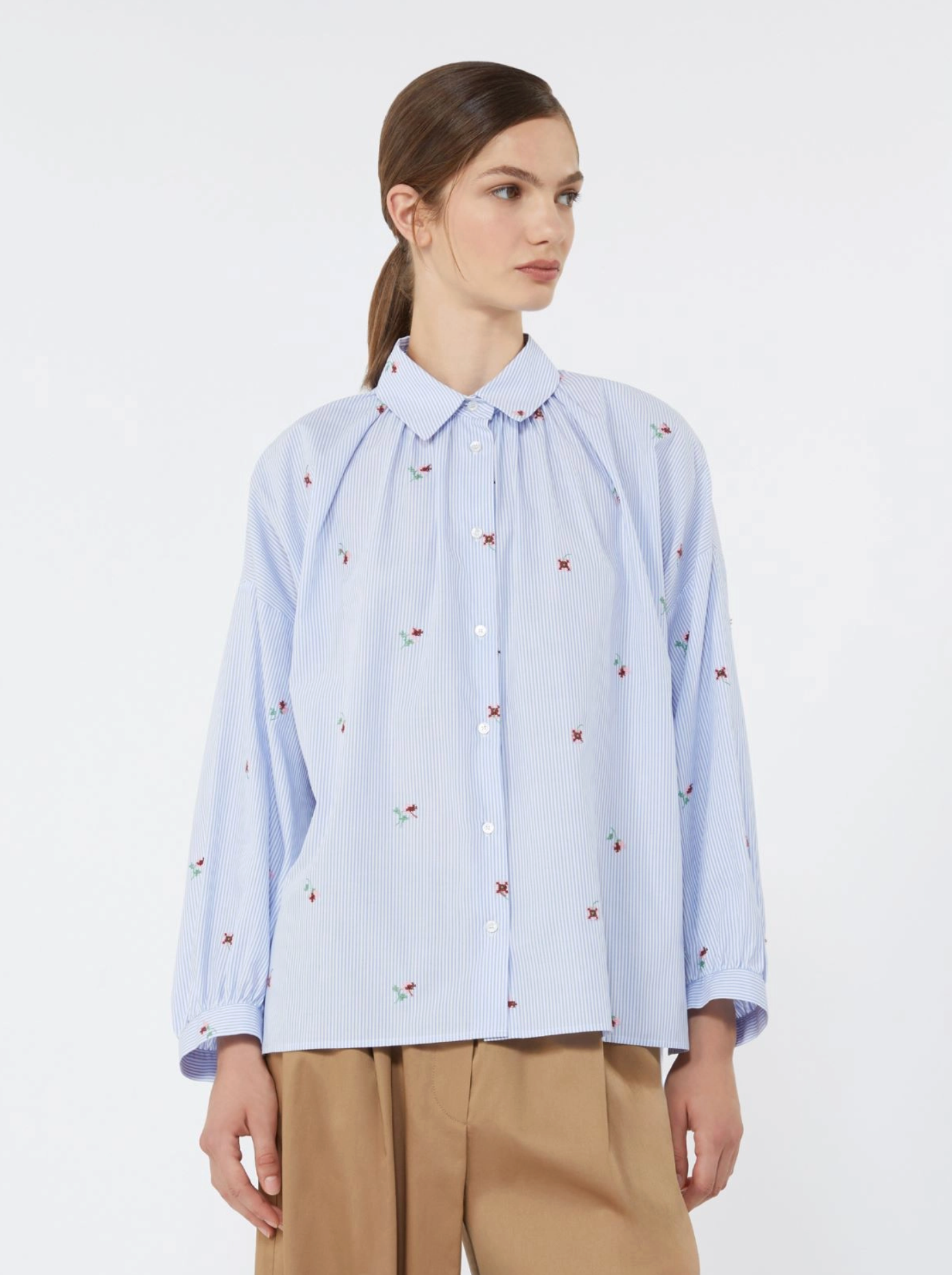 Skjorte - Butterfly Poplin Shirt with Embroidery Light Blue