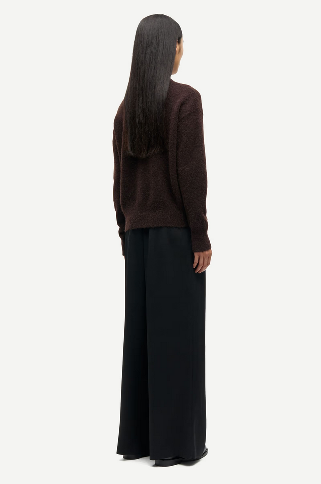 Genser - Anour O-Neck 7355 Black Coffee