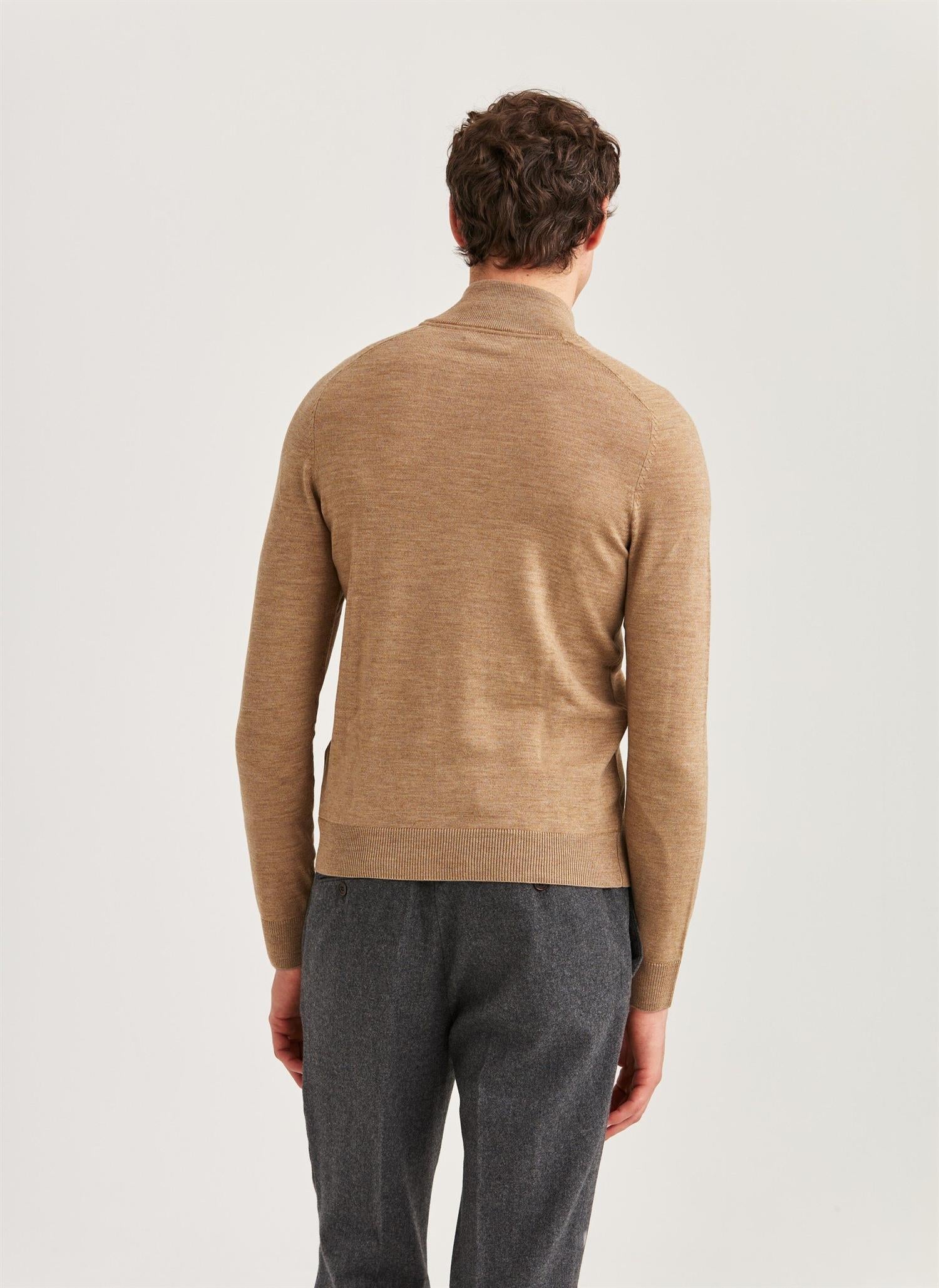 Genser - Merino John Zip Camel