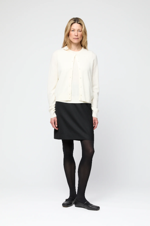Cardigan - Classic Wool Cardigan Macadamia