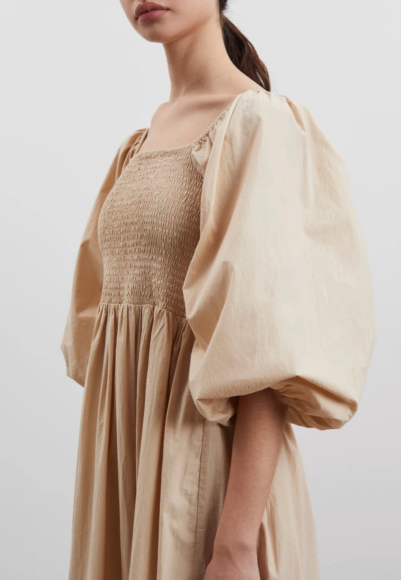 Kjole - Rani Dress Sandshell